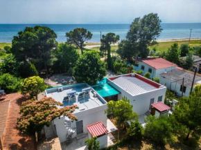TWINS Sea Front Villas